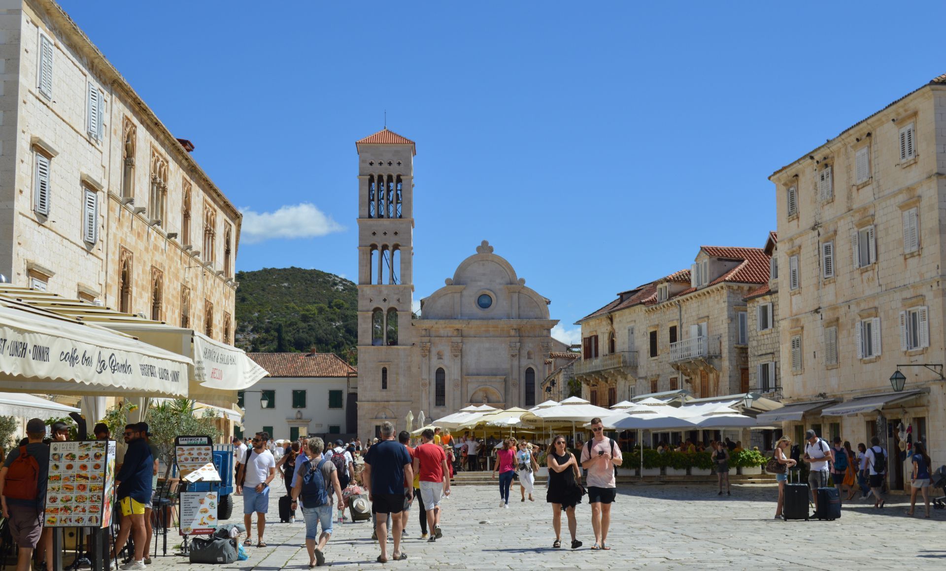 Guía de viaje a Hvra, qué hacer en Hvar, Itinerario Hvar