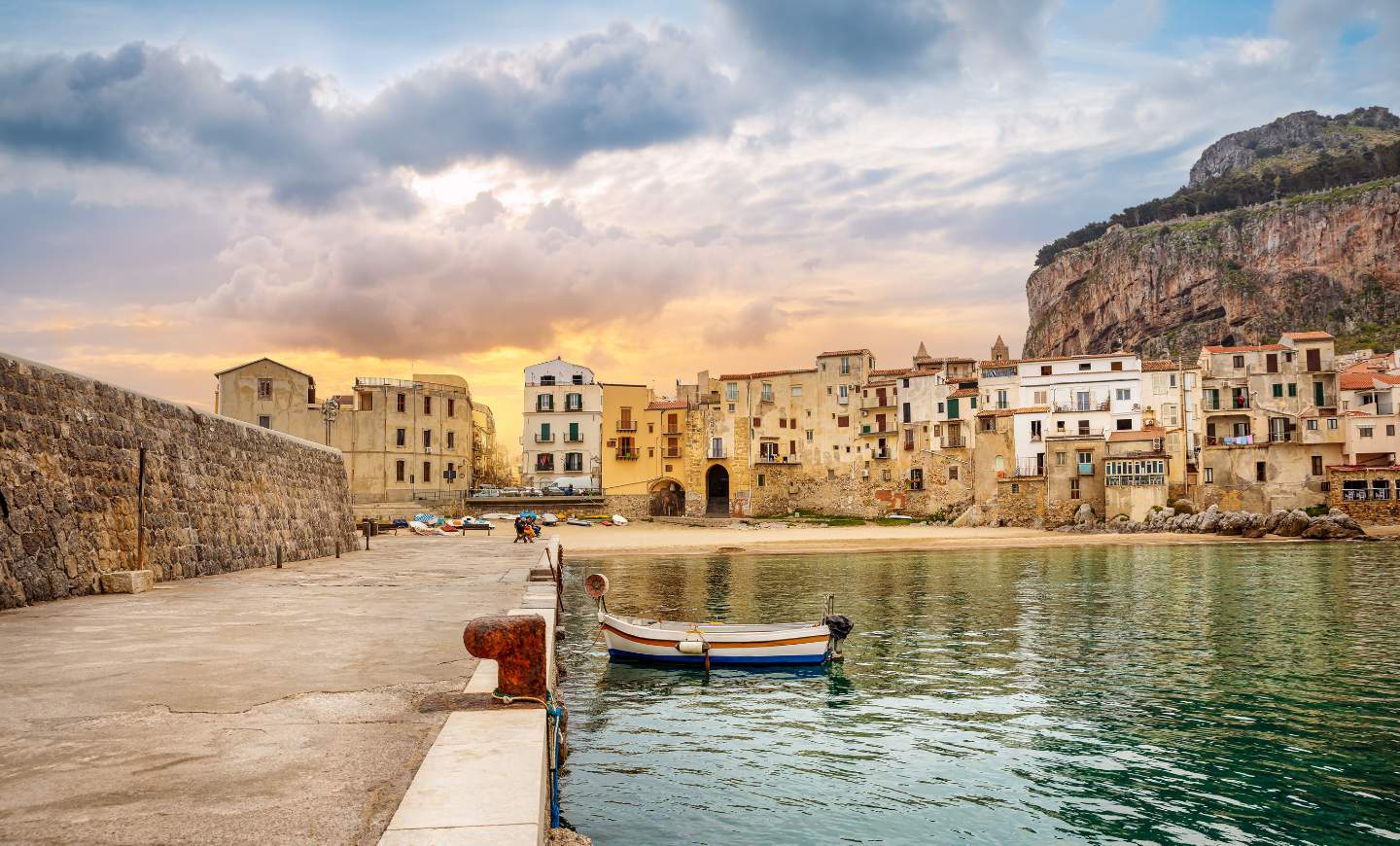 Dónde alojarse en Sicilia, Viajar a sicilia, dónde hacer base en sicilia, de viaje a sicilia, alojamientos en sicilia, donde dormir en sicilia, qué visitar en sicilia