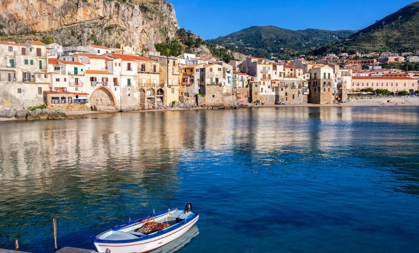 Dónde alojarse en Sicilia, Viajar a sicilia, dónde hacer base en sicilia, de viaje a sicilia, alojamientos en sicilia, donde dormir en sicilia, qué visitar en sicilia