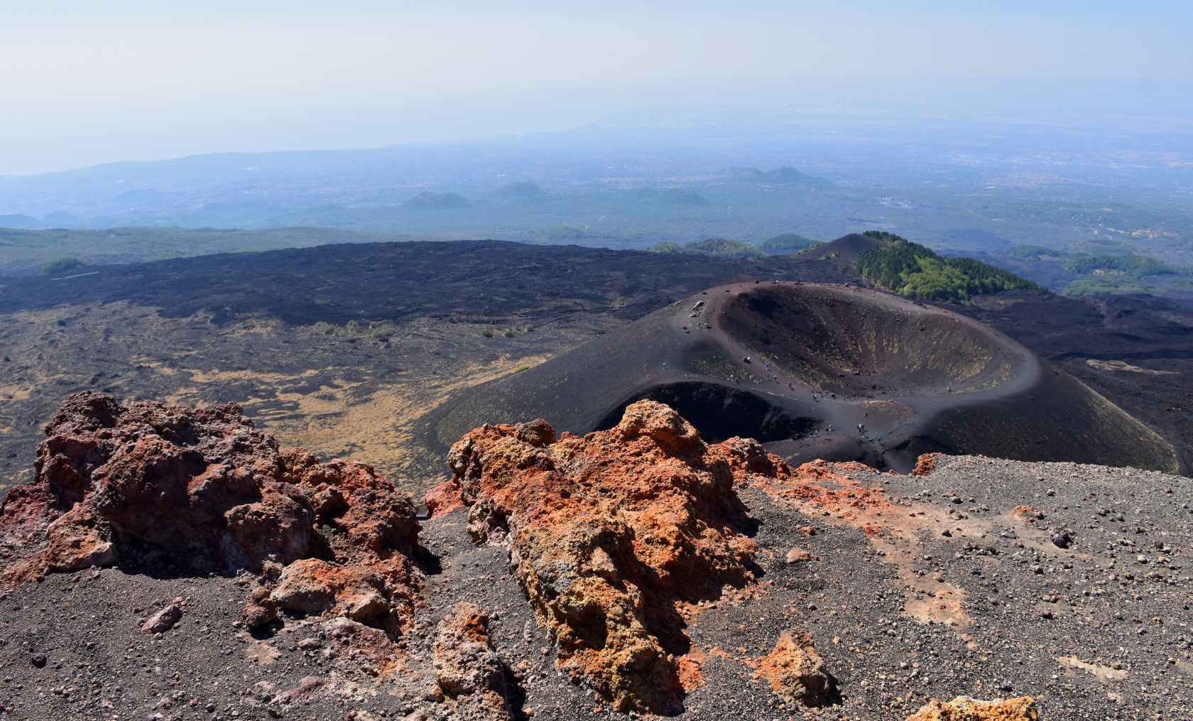 Guía de viaje a Sicilia, qué ver en Catania, guía de viaje a Catania, Sicilia en transporte público. Itinerario de Viaje a Sicilia, Itinerario de viaje Catania, cosas que hacer en Catania. Monte Etna