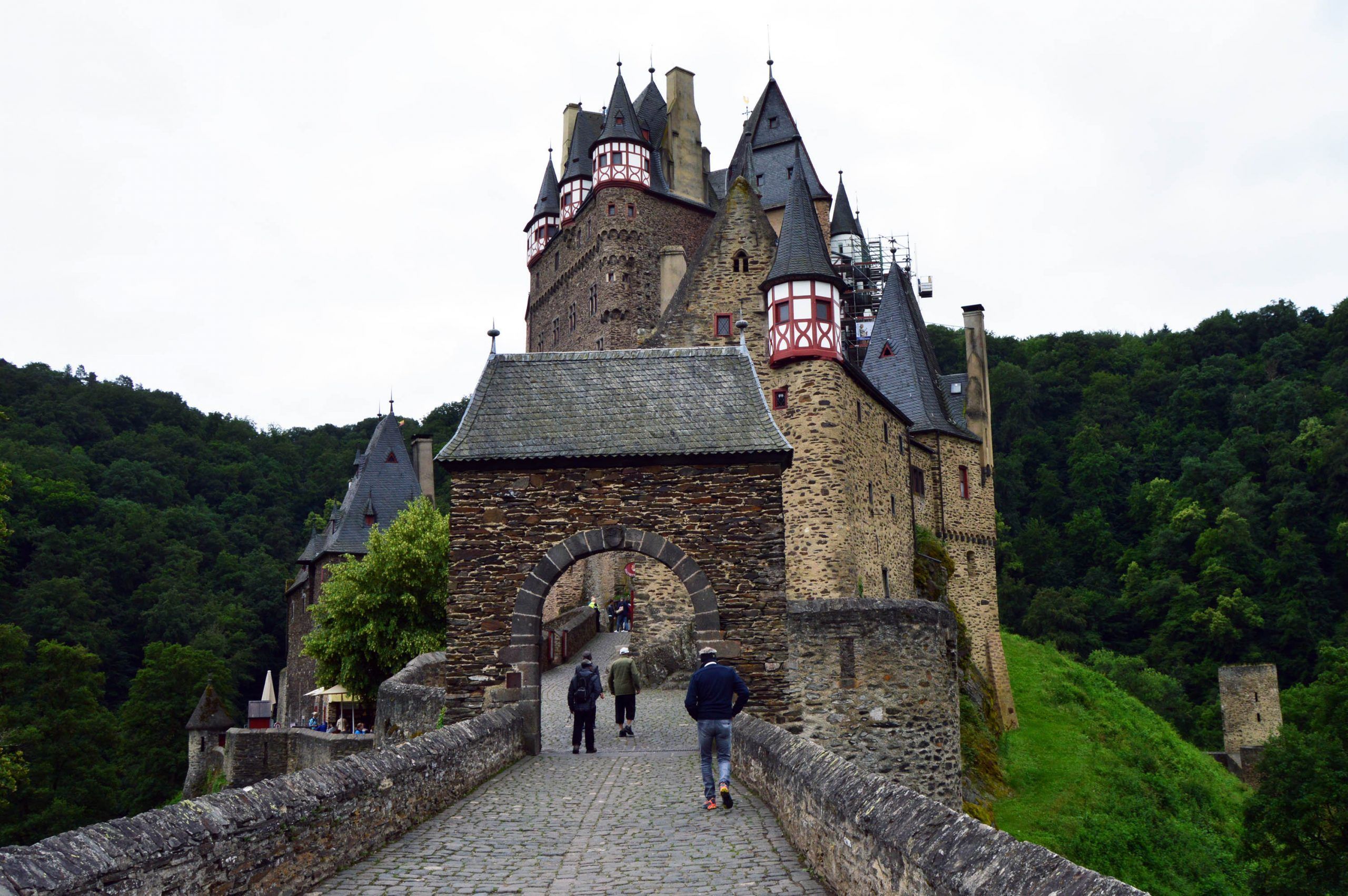 vistas del camino a burg eltz