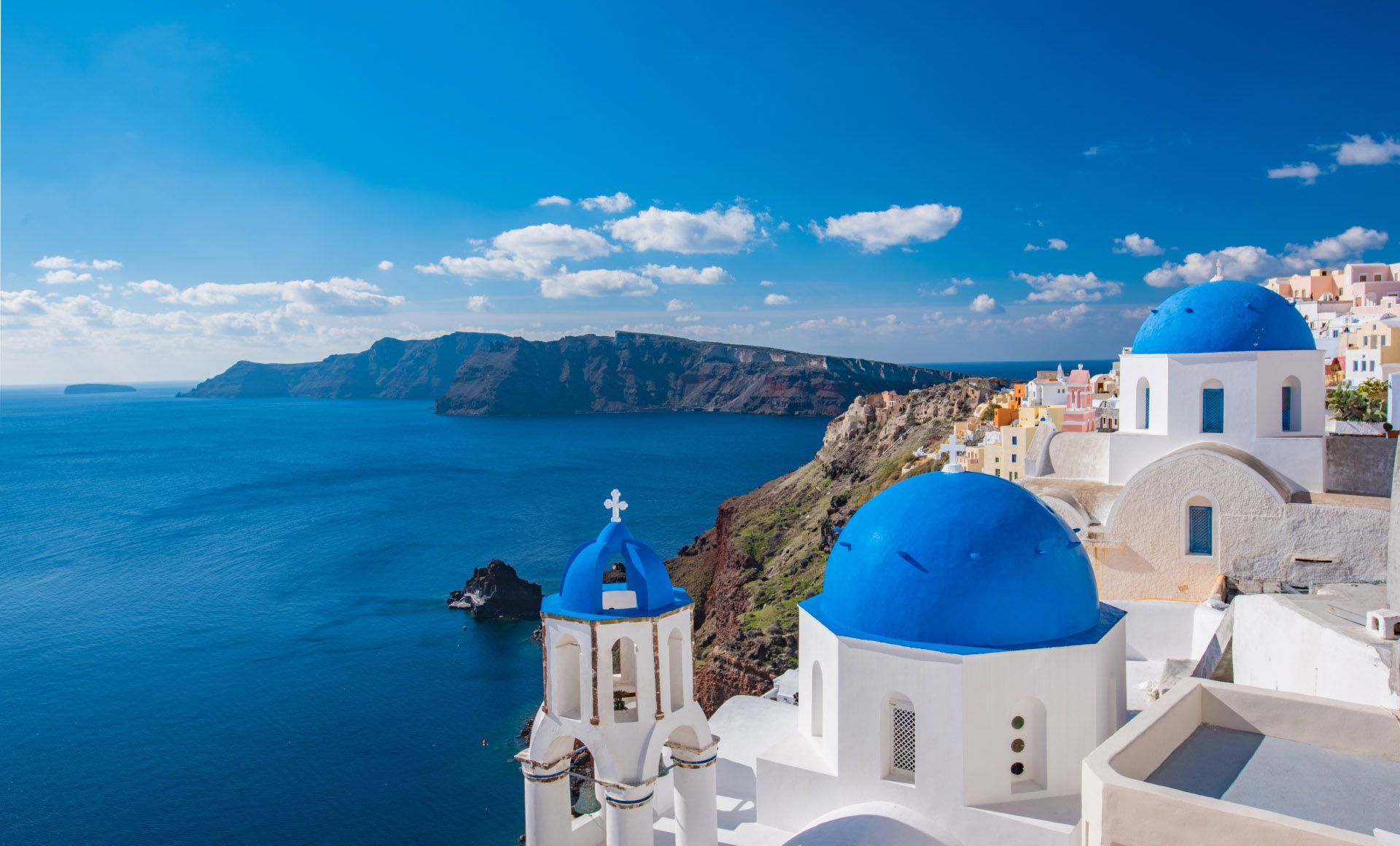 Santorini: La Joya Romántica de Grecia.